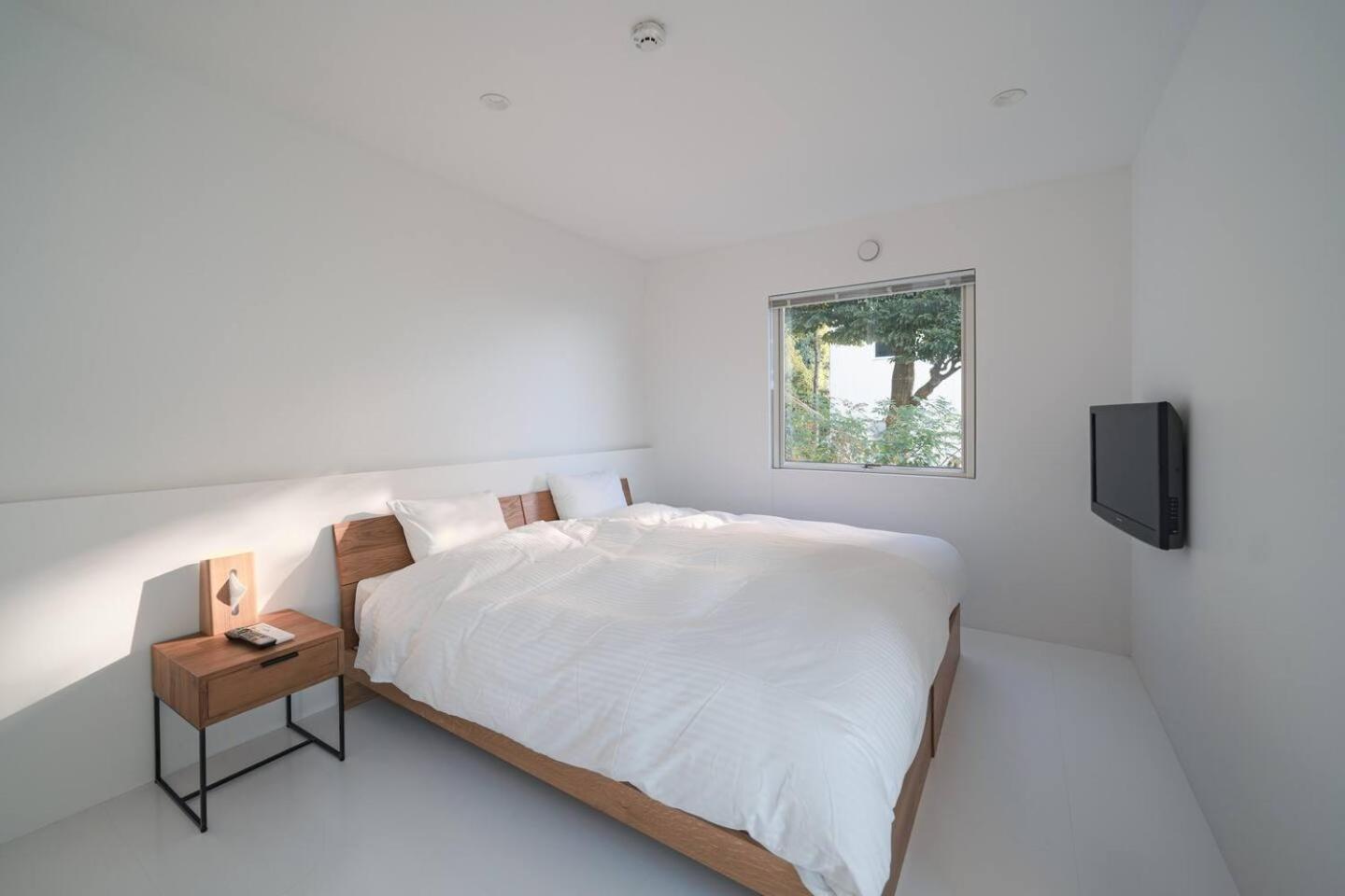Villa White House Atami à Atami  Extérieur photo